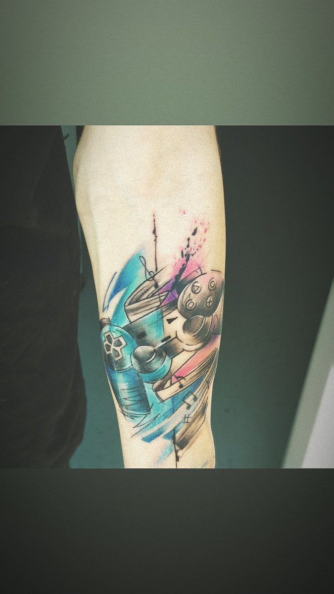 Chloe Price's Booty (@NuckPunch) | Twitter