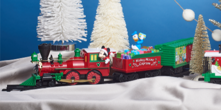 ShopHQOfficial's tweet photo. Choo-choo-choose a dose of holiday cheer with the perfect gift from @Lionel_Trains 🚂 #TodaysTopValue #HalfwayToXmas - https://t.co/O37o1r18bJ https://t.co/ZsKvwAYNHe