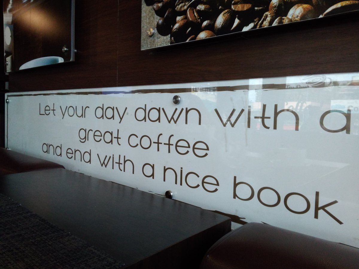 sivashakthia's tweet image. Every coffee shop should have this. #ReadingSpaces #Trivandrum