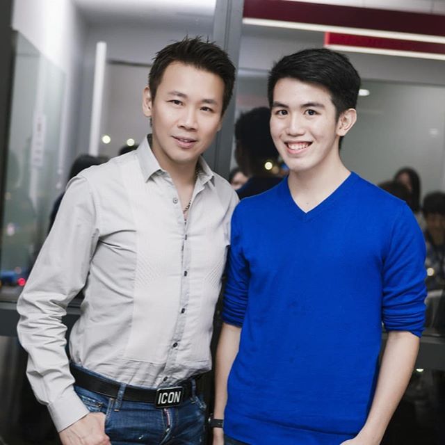 eltonleehs's tweet photo. R&amp;B天王 陶喆 :) https://t.co/bmAtU37wa5 https://t.co/Kfy8VjwMeP