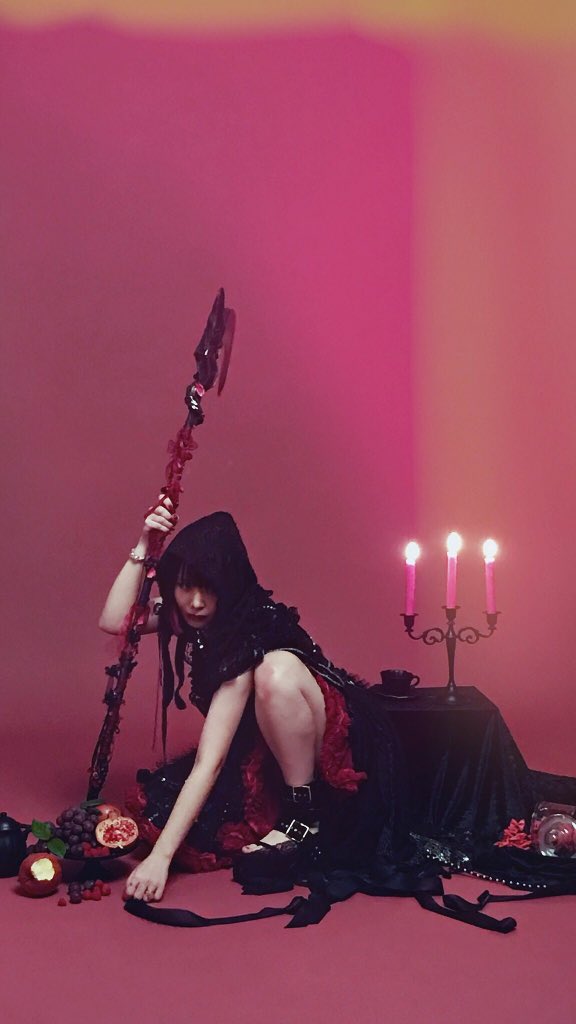 東佳苗 Rurumu 縷縷夢兎𓃹 On Twitter 大森靖子 死神 Mv 公開されました Lineliveも靖子ちゃんの衣装縷縷夢兎衣装でした 大丈夫な日も大丈夫じゃない日も生活はあるよね 酷いニュースばっかりでもテレビつけちゃう 洗濯物畳むの苦手だなーって見ながら思った 誰かの