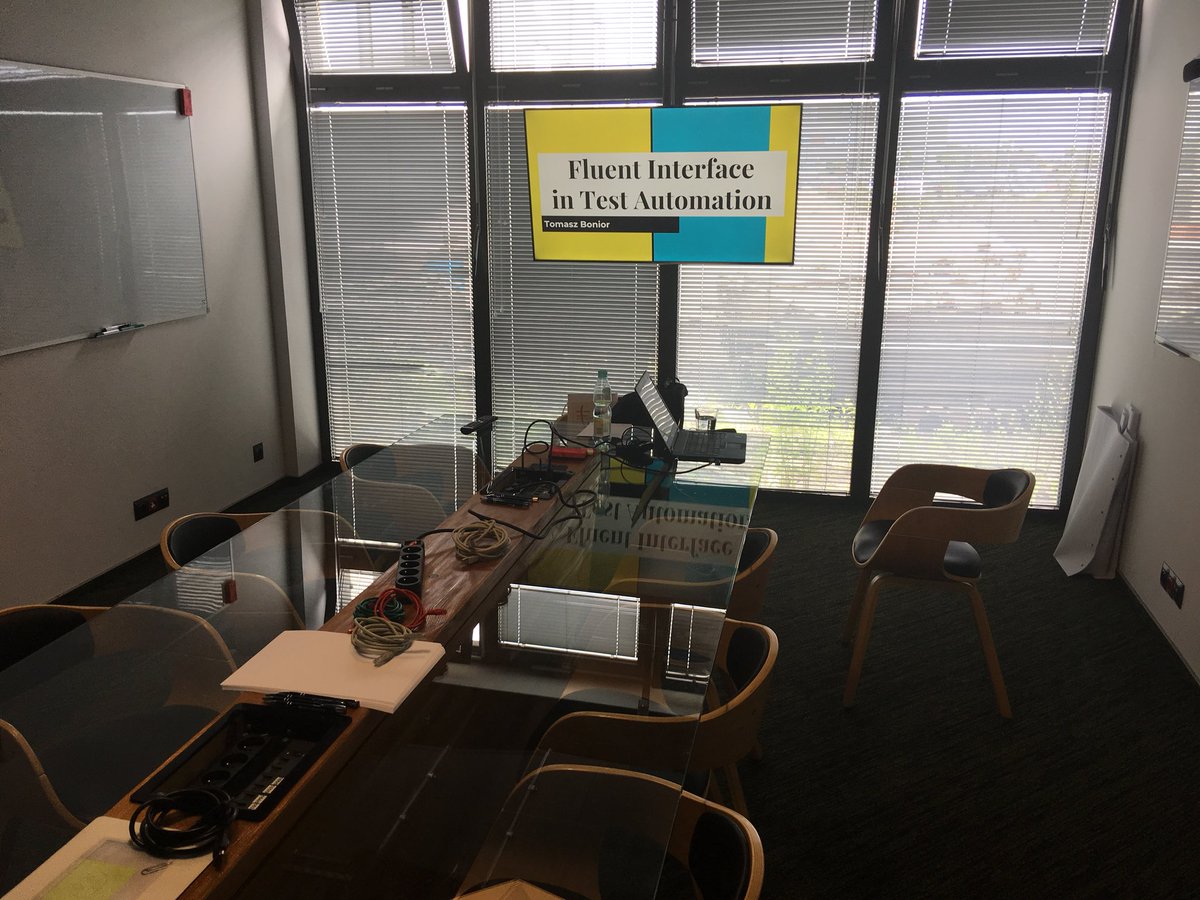TestAutomationS's tweet image. Nasz wykładowca @BoniorTomasz zaraz zacznie warsztaty na @QualityExcites Fingers crossed! #testautomation #testautomationschool #fluentinterface #selenium