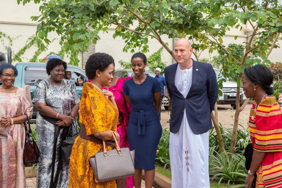 MestilHotel's tweet photo. #FBF #JaneGoodallInUg It was a pleasure hosting the #QueenOfBuganda #SylviaNagginda and @JaneGoodallInst and other amazing women for the #WomenAndConservationBreakfast #Symposium #MéstilExperience #5starservice #WhereTheHeartIs https://t.co/LzjFxbOc0H