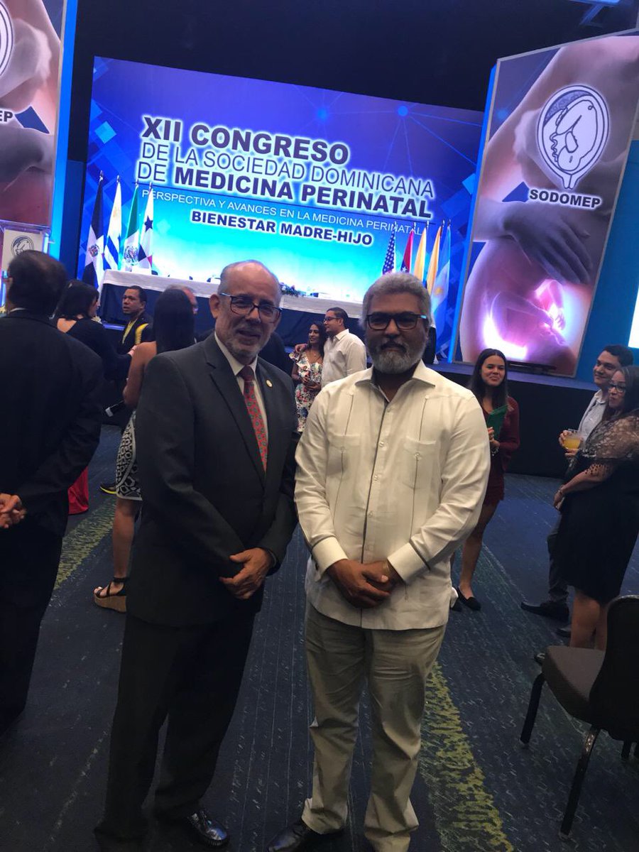 PediatriaDom's tweet photo. Buenos días ☀️ [ #SDPInforma] 📝📸 
Compartimos con ustedes algunas fotos del XII Congreso de la Sociedad Dominicana de Medicina Perinatal . En la actividad estuvieron  prensentes , el doctor Edgar Allan Vargas y la doctora Sandra D'aleman, Presidente y Secretaria de #SDP . https://t.co/KOUn4s3kZu