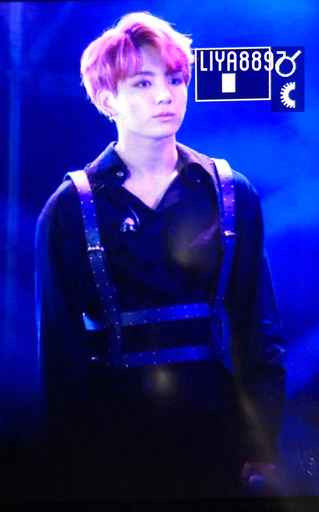 Liya8897's tweet photo. 180622 jk preview @BTS_twt #롯데콘 #방탄소년단 #JUNGKOOK https://t.co/sxtLKo5icu