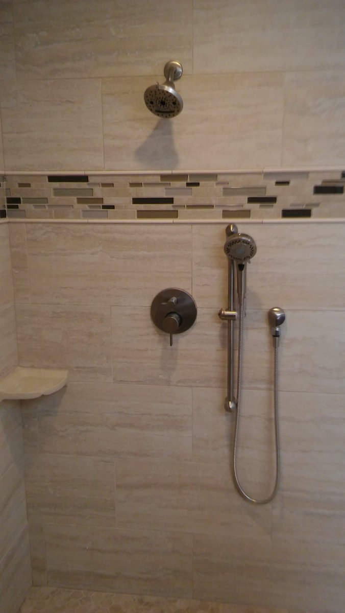 LifewayChicago's tweet photo. EHLS made this bathroom safe and accessible for a young girl living in Naperville by installing a roll-in shower
https://t.co/9yuBTewH6e
#accessibility #rollinshower #EHLS https://t.co/MXpehaKcJl