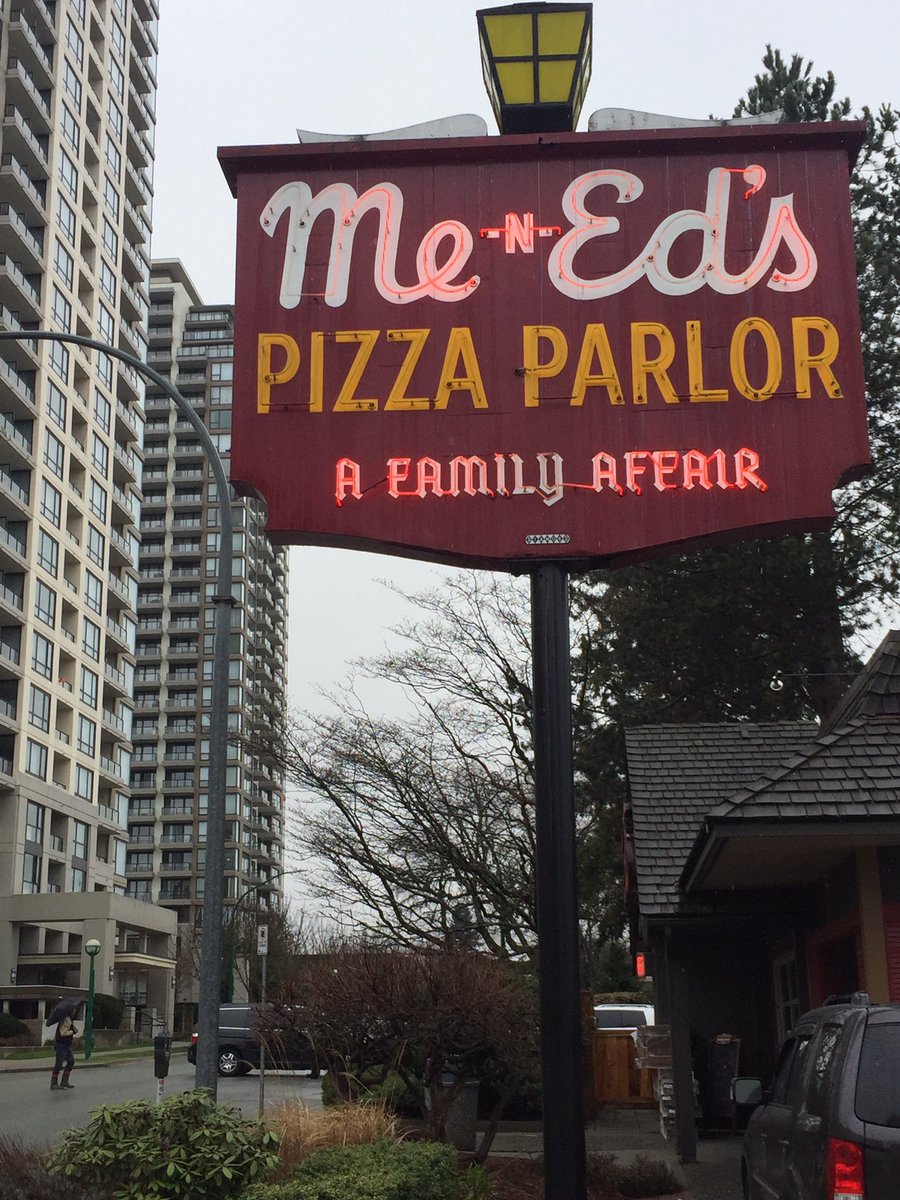 EdsPizzaParlors's tweet photo. Our Burnaby location turned 49 years old this week! ๐๐Thank you to the community out here that makes it such an amazing place to work and live.
#burnabyhistory #burnaby #iconicsign #burnabycommunity https://t.co/rlvp2lubeb
