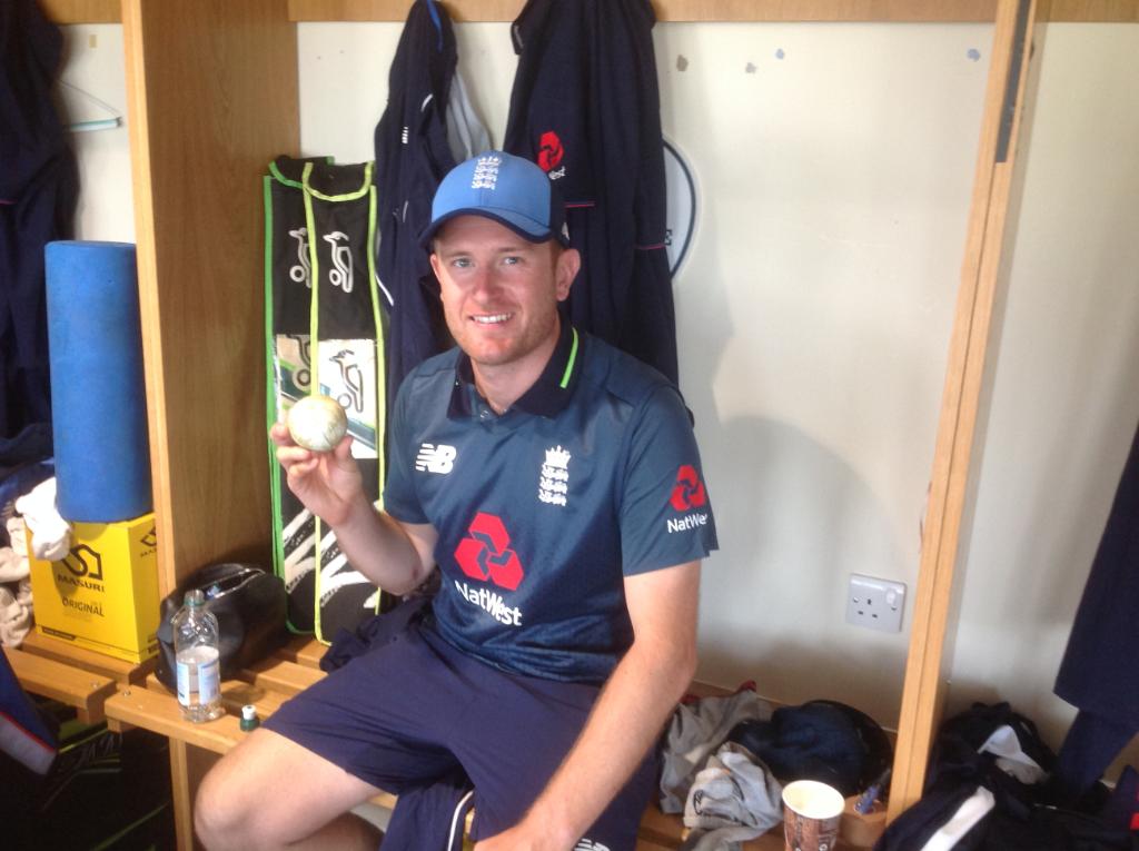 England Cricket tweet media