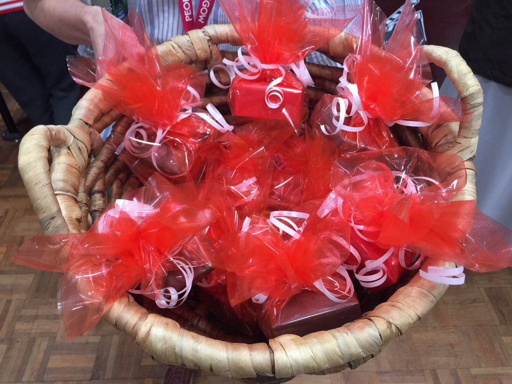CorpusChristi_K's tweet image. Our final group of young people receiving gifts &amp;amp; certificates for their contribution to the Scotland Reads initiative.Mrs Scott had her basket of gifts ready for our SfLW&apos;s &amp;amp; parents that took part in the scheme. Due to its success-it will continue next year! #litforall #success