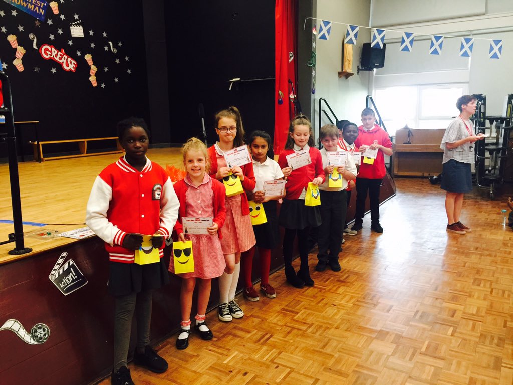 CorpusChristi_K's tweet image. Our final group of young people receiving gifts &amp;amp; certificates for their contribution to the Scotland Reads initiative.Mrs Scott had her basket of gifts ready for our SfLW&apos;s &amp;amp; parents that took part in the scheme. Due to its success-it will continue next year! #litforall #success