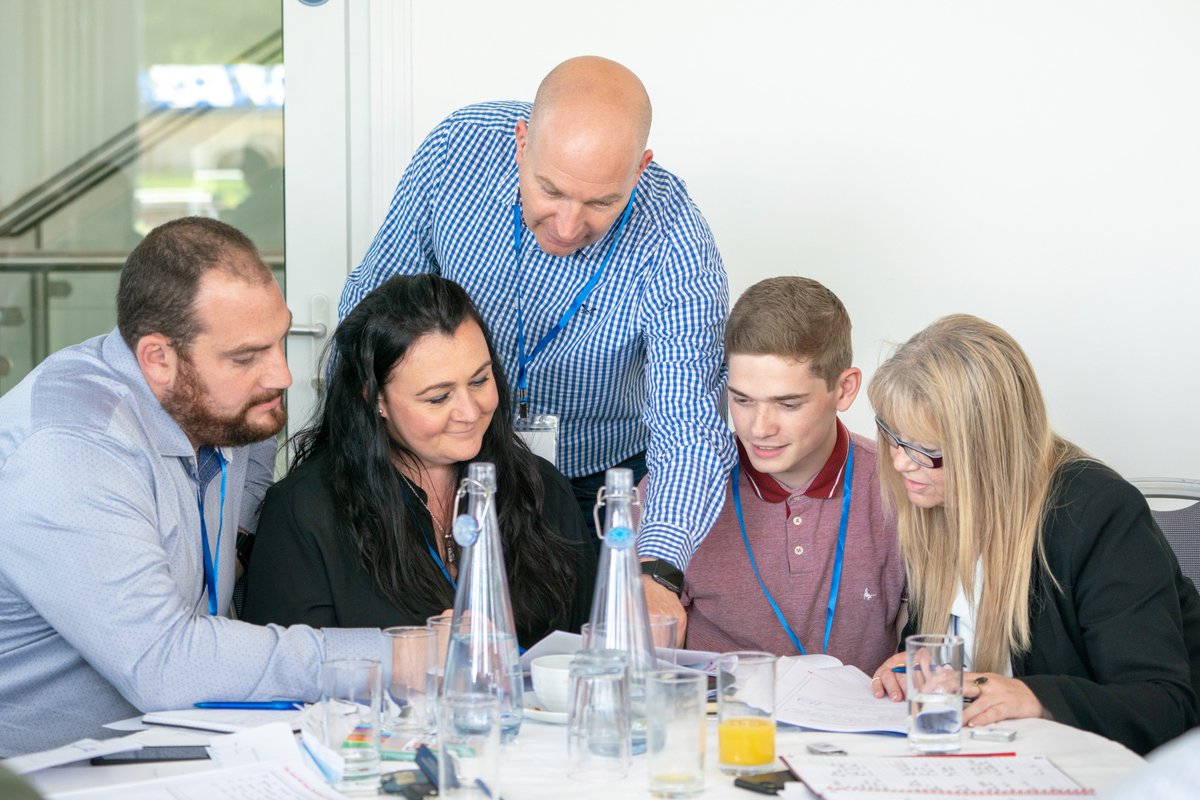 cbzphoto's tweet photo. Yesterday we captured the spirit &amp; atmosphere at @PhyllisCourt as a group of #business owners planned their #growth strategies with David Haimes of The Henley Coaching Partnership &amp; #GuestSpeaker Nicole Chase of @BritishRowing 🇬🇧 📸 #Photography #ActionCoach #SocialMedia https://t.co/ShIoIn8WTR