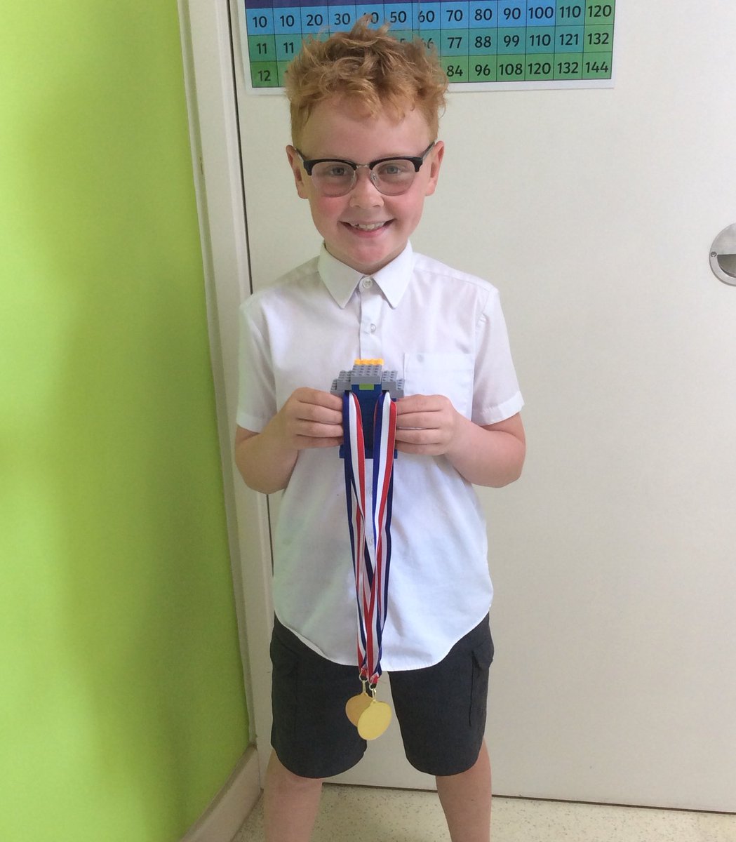 JesmondY3's tweet photo. Harry made a holder for his Sports Day medals! 
@JGPSPE https://t.co/k6okKTtKsf