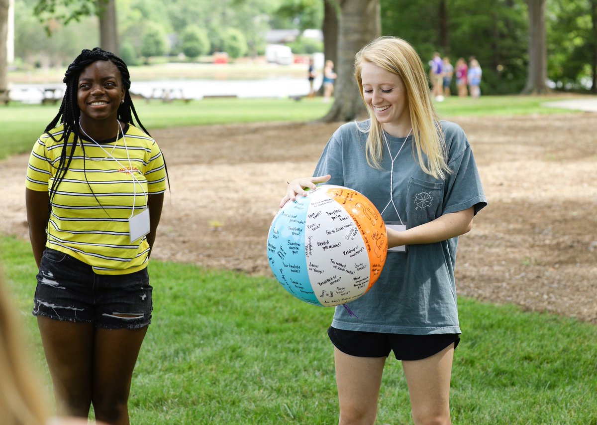 FurmanU's tweet photo. That's a wrap on another session of summer orientation! We're ready to welcome home even more Paladins this weekend. Head over to our Facebook page for all the photos from @FU_Orientation. #FurmanBound https://t.co/YJ2jePBY67 https://t.co/wzJXSwKVoN