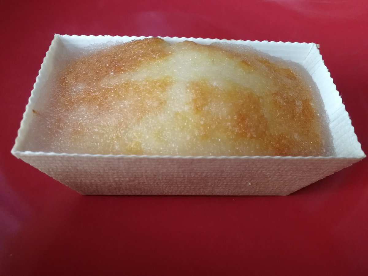 mummybearbakes's tweet photo. I've been very busy in the kitchen today baking lots of goodies for @wadsleyart Festival tomorrow. These lemon 🍋 drizzle mini loaf cakes look yummy. Come and say hello between 10am &amp; 5pm. https://t.co/TDhHwfblHh
