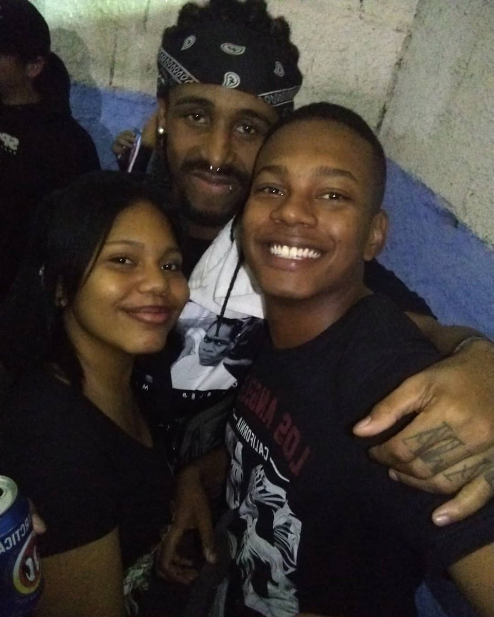 thfrutodojogo's tweet photo. Esse cara além de ser foda é pura humildade, passa muita positivade nos seus versos e é pura humildade !! Máximo respeito pro Nego Max !! #RapNacional #Batalha50Cents #NegoMax https://t.co/SQa0Vc4OOg