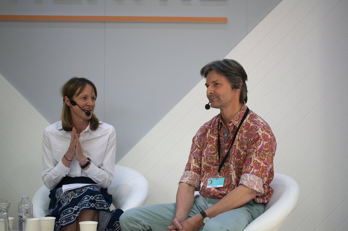 emachinpr's tweet photo. Decorated spaces designers Rachel Chudley and Edward Bulmer in conversation with Hatta Byng at @HandGFestival #rachelchudley #edwardbulmer #interiordesign #styleroom https://t.co/mXUWRlpl6g