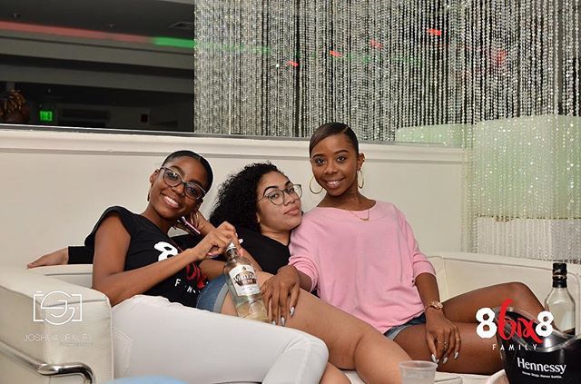 86ix8Family's tweet photo. Care to join in for a drink? 🤔
It’s that #FridayFeeling 😏 .
.
.
📸 @josh_sealey
#86ix8Family
#FamilyFridays
#86ix8ladies
#AFACTour
#DrinkUp
#StayWoak
#WhiteOakTT https://t.co/EYTykc3GYL https://t.co/lELngRsnaZ