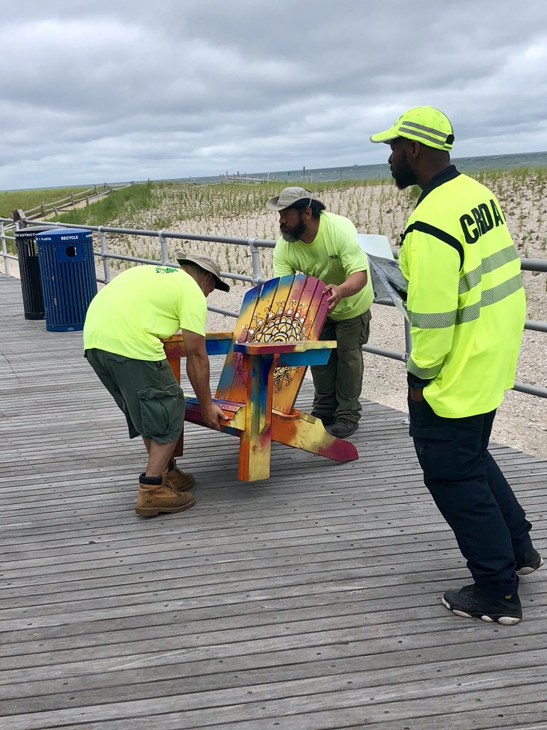 NJCRDA's tweet image. SID crew installing adirondack chairs on the Atlantic City Boardwalk for @48BlocksAC preparation.

This weekend, @ACArtsFound will kick off #48BlocksAC to celebrate the art, talent and history of AC. 48blocksac.com

#DOAC #ACartsfoundation #NJCRDA