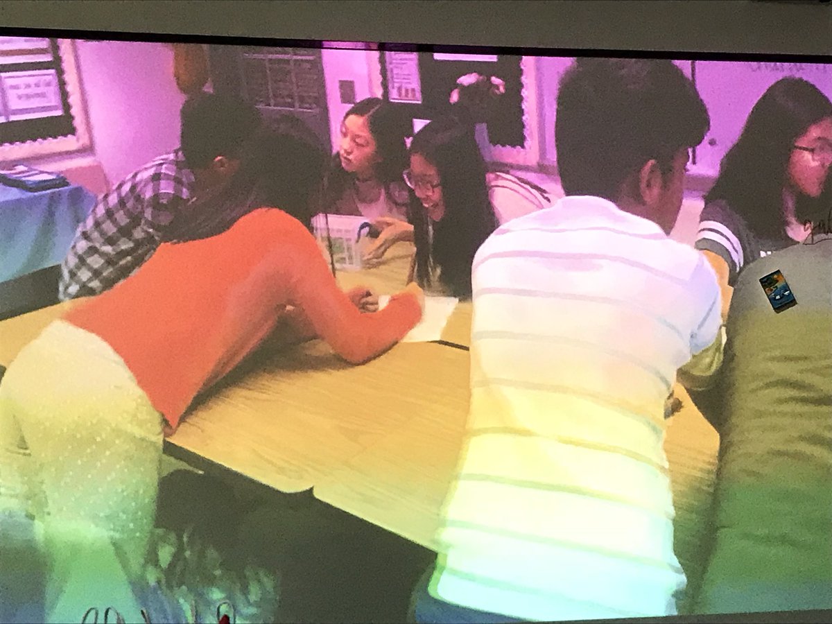 HistoryFrog's tweet image. .@mrs4bz_ausd Teaching Current Events Through Collaboration &amp;amp; Rap explains how her @FirstAveMS class won @Flocabulary Week in Rap contest &amp;amp; learned so much in the process! #FAcollab #ArcadiaInnovation @ArcadiaUnified @FirstAveMS