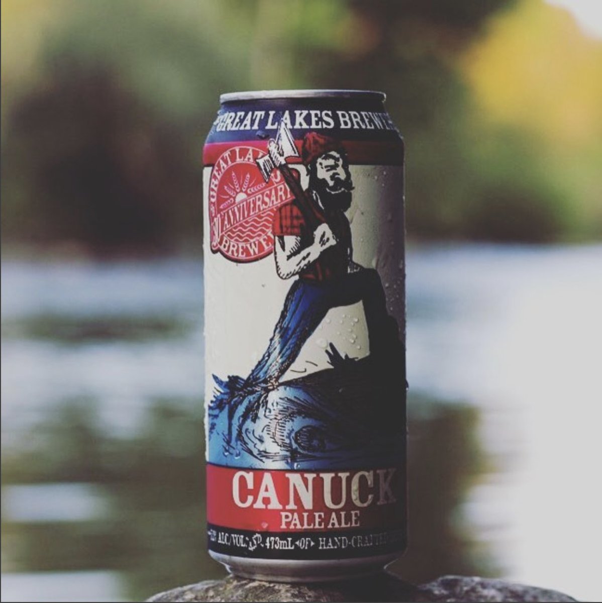 go_ekos's tweet photo. 🍺 #BeeroftheWeek🍺: This week's pick comes from our Canadian neighbors at @greatlakesbeer. This Canuck Pale ale is produced year-round, and upon opening you are hit with the aroma of grapefruit, mango and pine 🇨🇦 #CraftBeer #CanadianBeer #BeerTech #BeerTechnology https://t.co/4GQoRCdfbp