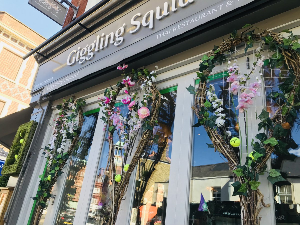 vickydello's tweet photo. It’s that time of year again! #Wimbledon 🎾 @GigglingSquid https://t.co/hhpTrwNWiO