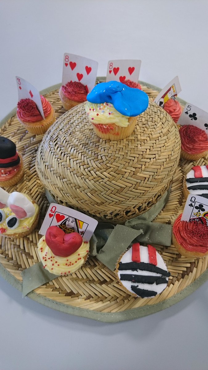 department_he's tweet photo. Cup cake wars were a closely fought battle today. Well done Year 10🎂 https://t.co/RiU7uS8F8H