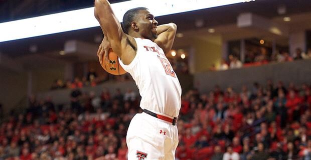 WolverinesATC's tweet photo. They sleepin on @K3vans12 . The guy averaged over 18 ppg in the NCAA Tournament AFTER breaking his toe! You’ll see him in an NBA jersey next season #facts #JustWatch https://t.co/UR7KS6SuoA