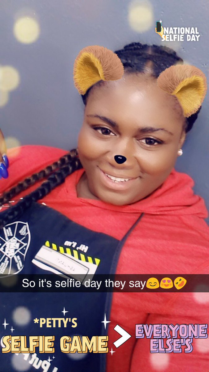 lane_delane's tweet photo. A few more selfies from π·π¬#NationalSelfieDay #weSHOREselfie @HD_TheShore4912 @AlwaysBWinnen @AndrewOrmond36 @rollin_slagle @MrHOMERDPOE #FunCommittee https://t.co/BoC5lyl4MK