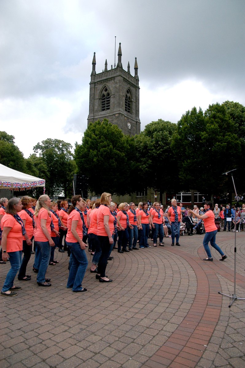 We were delighted to be invited by <a href="/ErewashBC/">Erewash BC</a> to help celebrate their Beating Retreat &amp; Sunset Ceremony this week - gorgeous setting &amp; great audience! Thank you so much for coming along to support the event! 😁🎶🎶#WWIcentenary