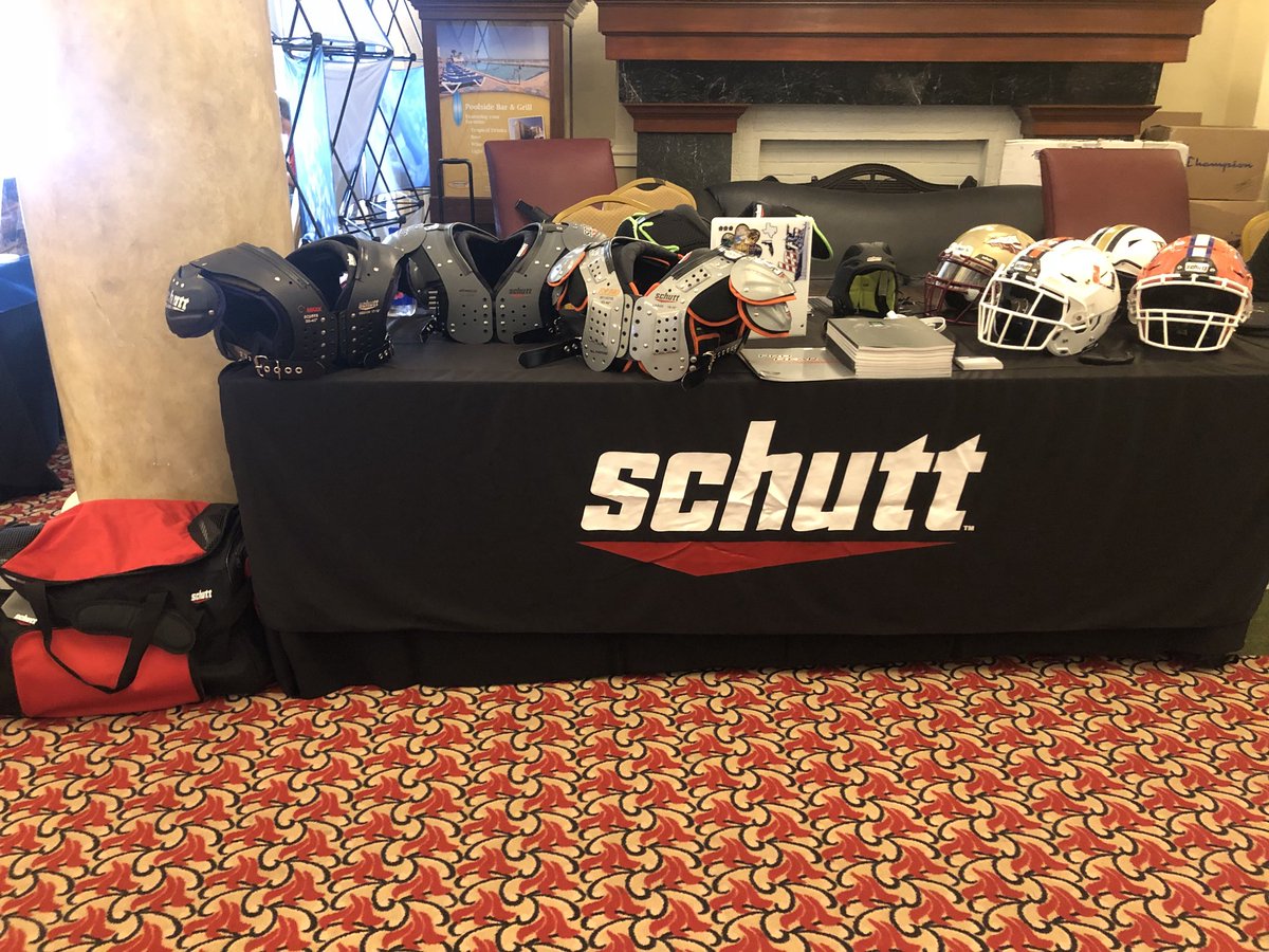 AndrewSternL's tweet photo. We are out here set up @FACACoach  clinic @PlazaResortSpa showing our @schuttsports products. Come on by and be a part of #theScienceofDomination #F7Domination https://t.co/fQ1coe8M2J