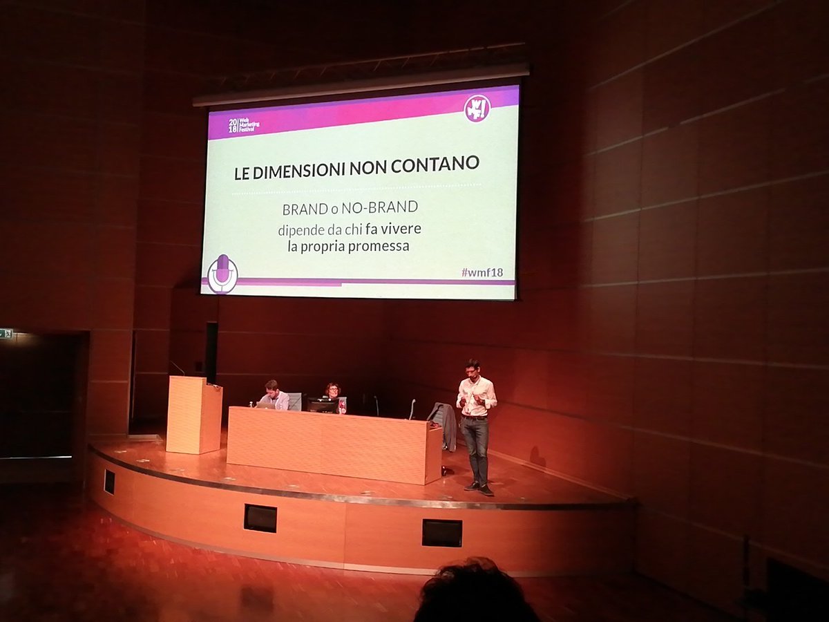 GiuliCantelli's tweet photo. Bisogna far vivere i valori che promettiamo, indipendentemente dalle dimensioni della nostra azienda. @GrazianoGiacani #wmf18 #microbranding https://t.co/628IRC6nPg