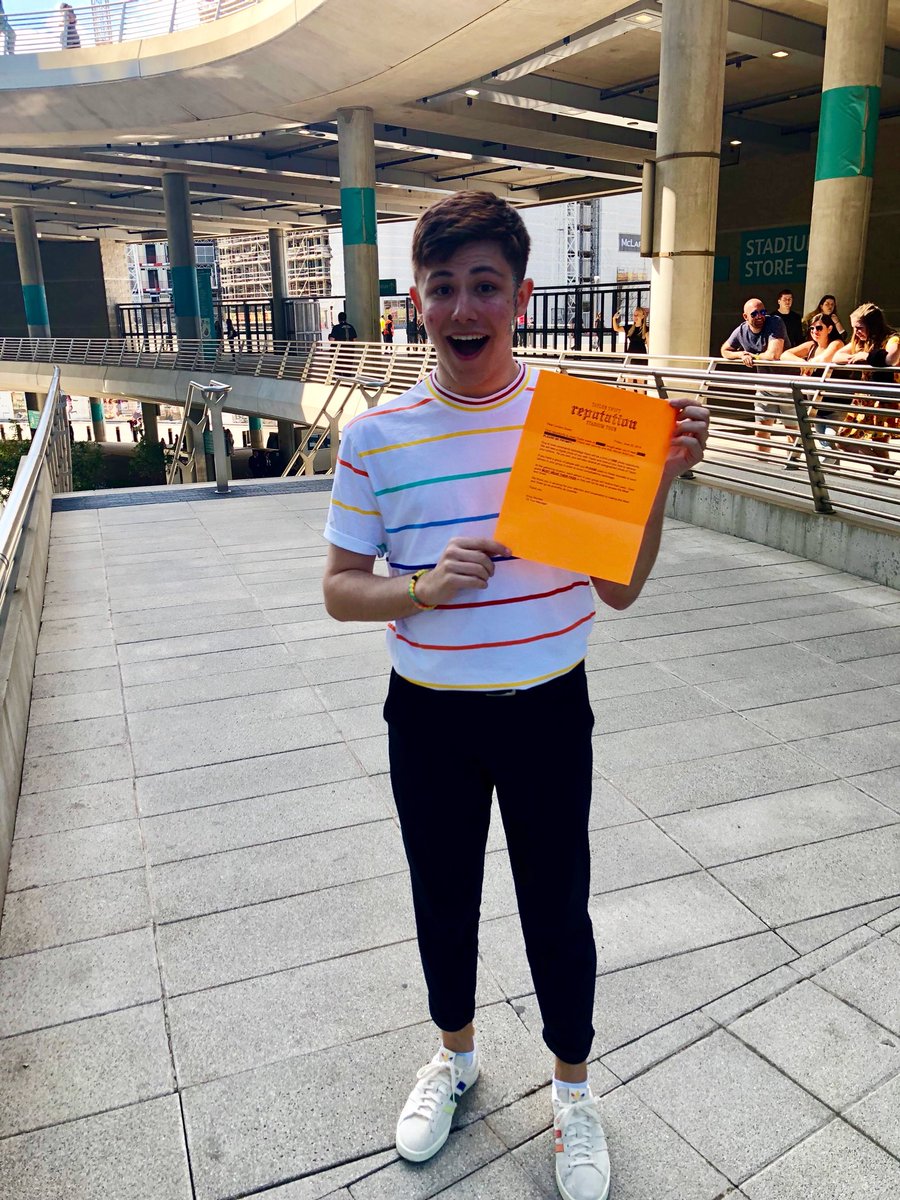 virdeeryan's tweet image. So I guess I’m MEETING TAYLOR SWIFT!!!