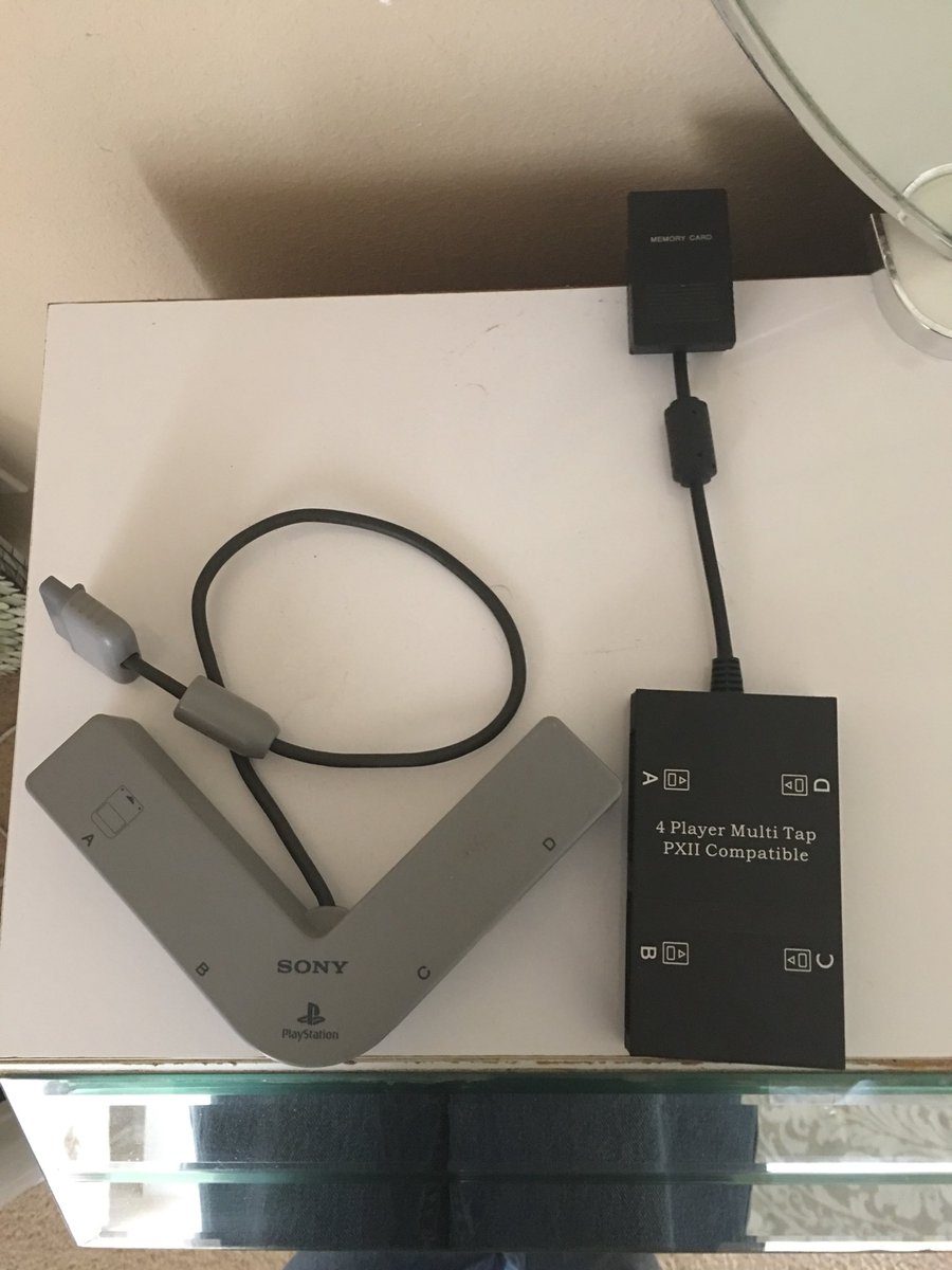 HipHopandGames's tweet image. PS1 and PS2 multi-tap which is one is better? #ps1 #ps2 #multitap