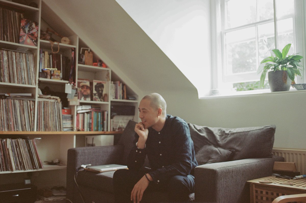 .<a href="/ericlaumusic/">Eric Lau</a> spoke with us about finding his way. The London based producer lives intentionally so that his music and skills can inspire and encourage others, whether it’s through mixing albums, producing original work, or teaching young people.

maekan.com/article/trusti…