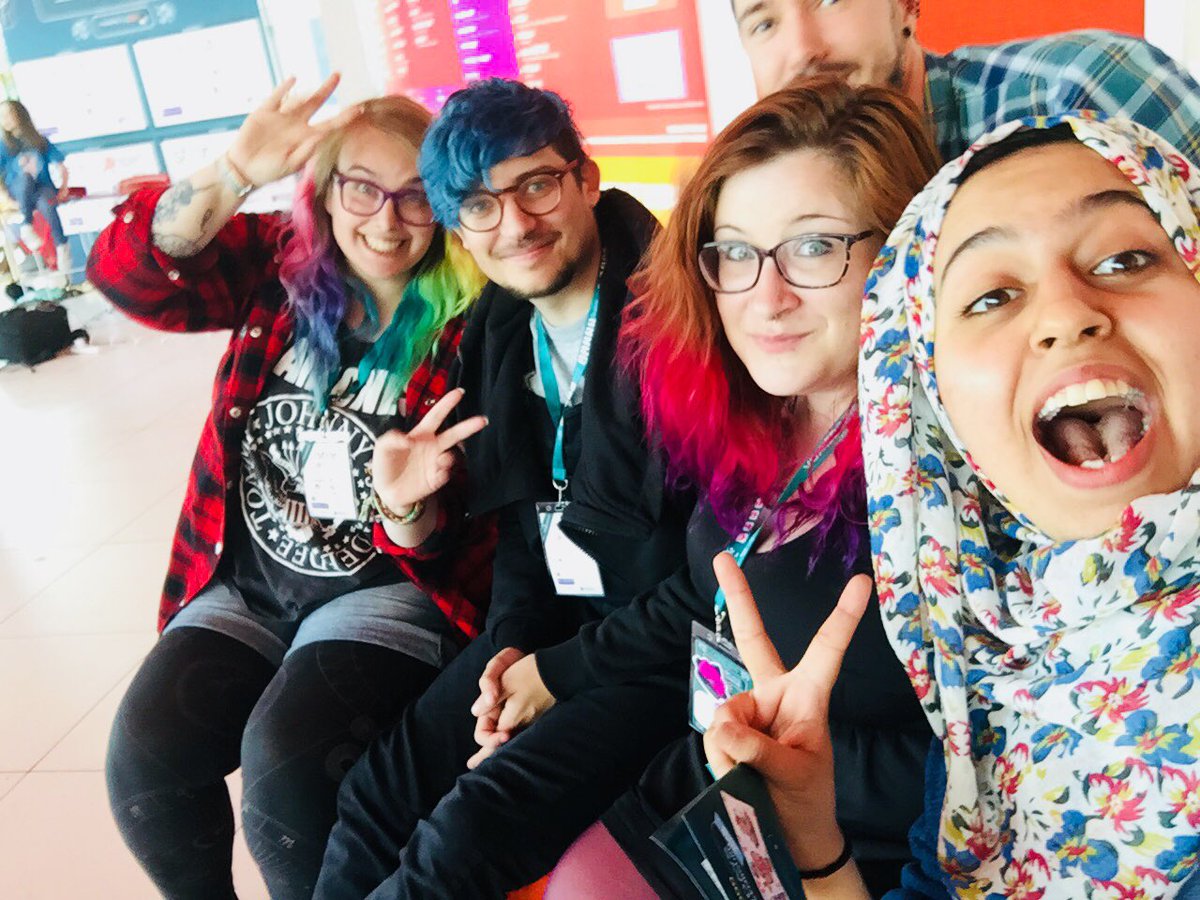 ezouhrimaroua's tweet image. Design gang in @voxxed_lu #DesignPower #Luxembourg #Team_Design