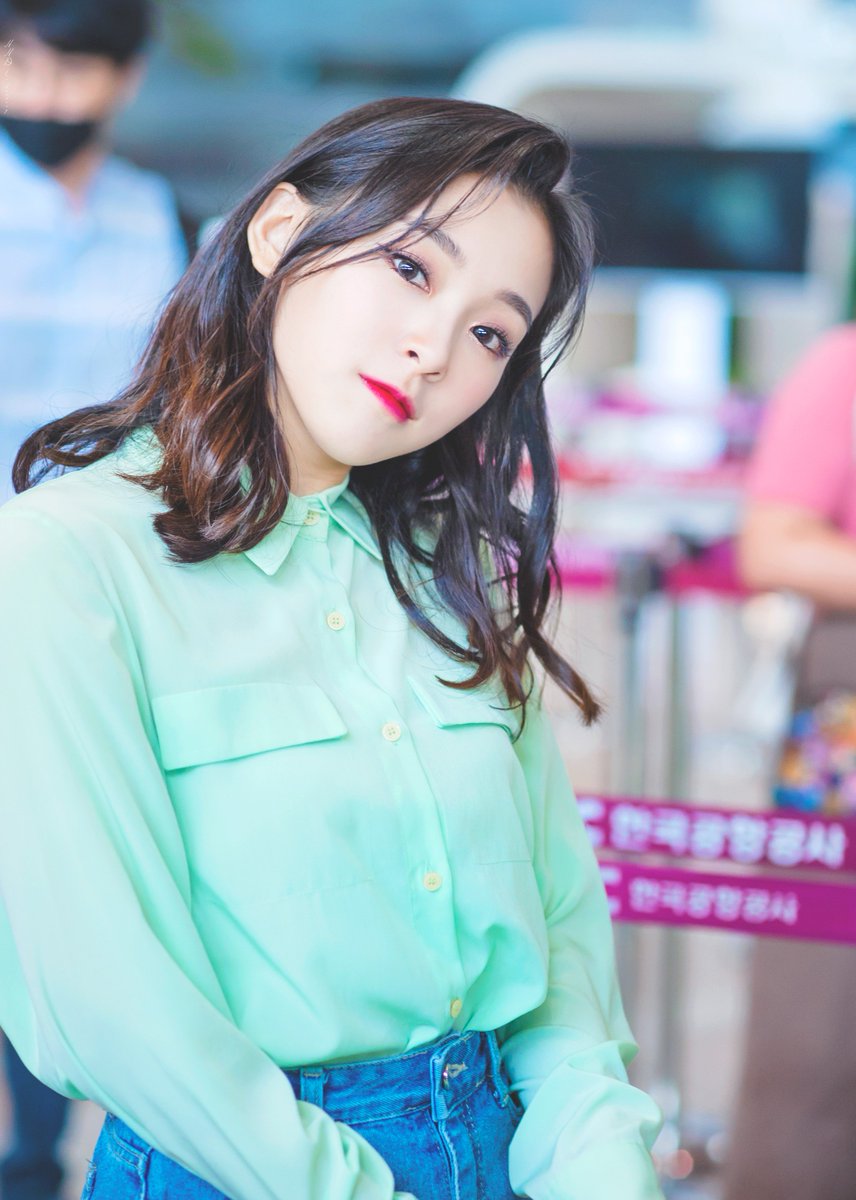 180621 GMP 가현

빛가현 갓가현 

#드림캐쳐 #가현 #Dreamcatcher #Gahyeon <a href="/hf_dreamcatcher/">드림캐쳐 Dreamcatcher</a>