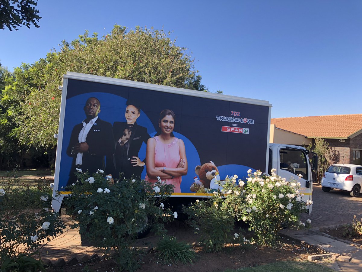 Radio702's tweet photo. [ICYMI] @Azania_ &amp; the 702 Truck of Love with Spar visited Mohlakeng Old Age Home in Randfontein yesterday - https://t.co/BjnZBAGhvy #702TOL https://t.co/eVcWOxpb20