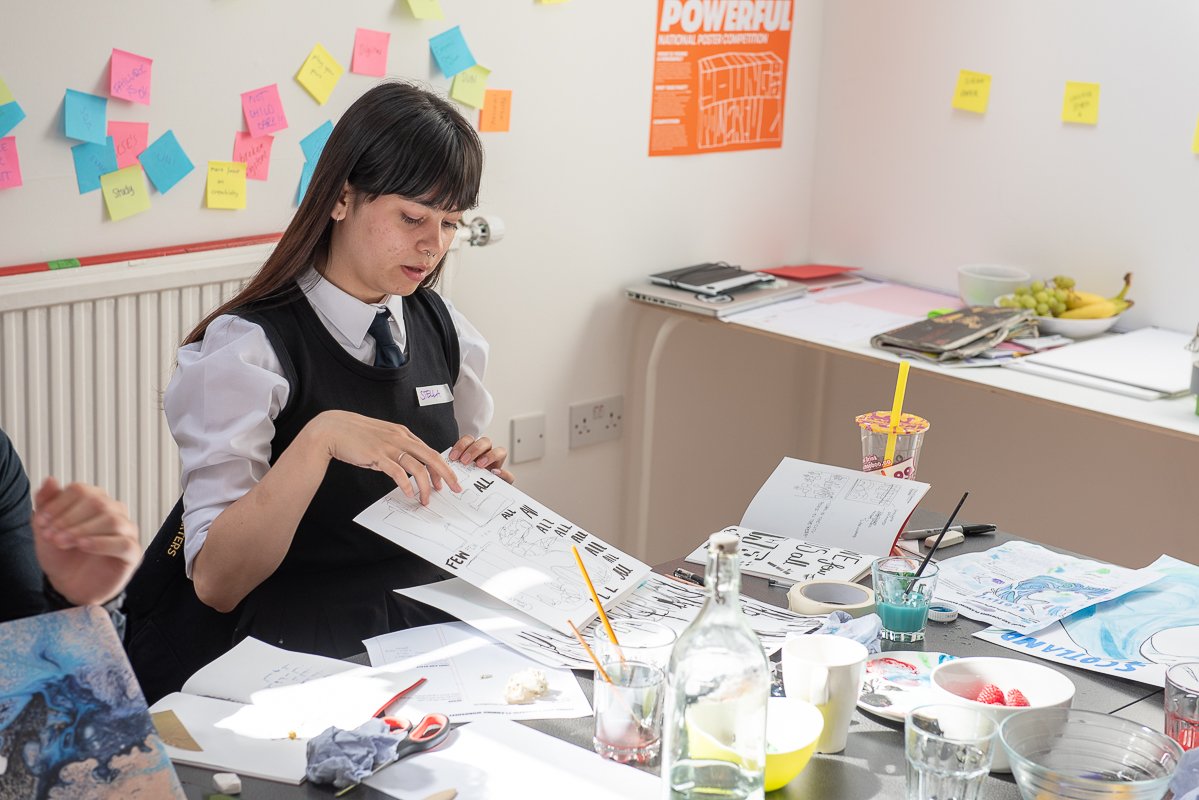 wearesnook's tweet photo. Today we held our #GDFS #youngandpowerful poster making workshop with young people from in and around #Glasgow We tackled the question of “How do we make Scotland a better place” #ServiceDesign #Snookprojects @gdfscotland https://t.co/mu3kgMUvr3