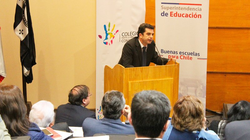 supereduc_cl's tweet photo. Cristian O'Ryan @ccoryan, de la Superintendencia de Educación, participa en Seminario Panel CONACEP #Biobío "La Calidad, Nuevo Enfoque de la Educación Subvencionada", dirigido a sostenedores particulares de la región. https://t.co/meP3Os2Cve