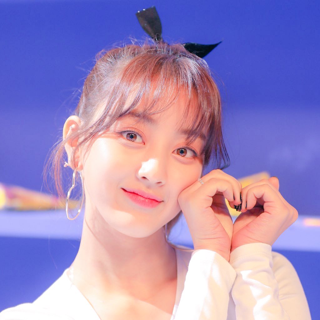 sonamu_tr9's tweet photo. TWICEのメンバーってみんな元気で可愛くて綺麗で歌もダンスもうまくて無茶振りにも対応出来て、本当にすご��と思う。ｱｰ､ﾀﾞｲｽｷ 🌈🌹

#TWICE 
#フォロバ100 
#onceでいいねした人全員フォロー 
#onceでRTした人全員フォロー 
#ミナ 
#ジヒョ
#チェヨン
#onceからのフォロー絶対フォロバ https://t.co/P8IIrRwrj1