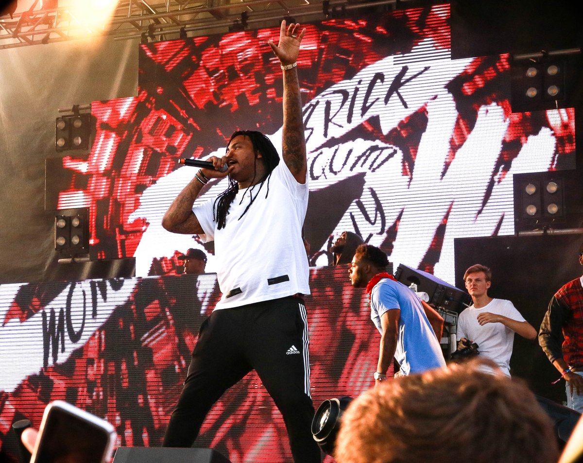 DojoProductions's tweet image. A few visuals of @WakaFlocka in action. He always brings the same energy to his concerts. Lit the whole time. #dojoproductions