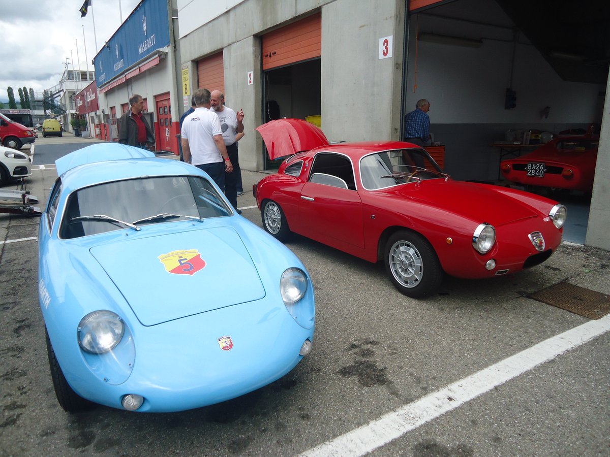 virtualcarit's tweet image. Le belle Abarth storiche degli appassionati all'ottavo Historic Track day di Varano bit.ly/2K1lL2s @TeamAbarth