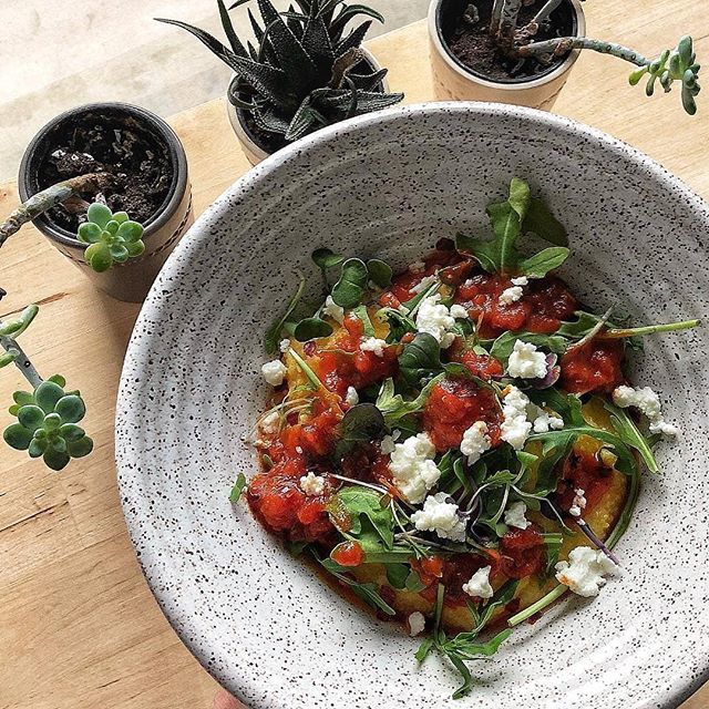 BostonPotter's tweet photo. Polenta + arugula, micro greens, tomato basil sauce, crushed red pepper &amp; feta by @jensbowl!
.
#bowlsaroundboston .
.
.
.
.
.
#bostoneats #eaterboston #bostonfoodies #bostonfoodie #bosbloggers #bostonbloggers #bosblogger #localfood  #tellnewengland #bosf… https://t.co/A0fwFQdP0t https://t.co/aaJuH5IBeB