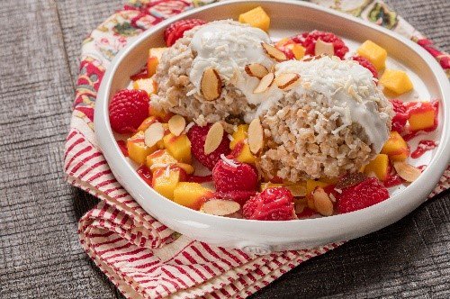 TakeTENProgram's tweet photo. TakeTEN meals translate the best of nutrition science into flavorful, cravable food.

After your 10-day stay, you’ll know what foods to look for at the supermarket, how to cook at home and even how to dine out with the family https://t.co/QzvlOQ3Iwf.

#TakeTENProgram #Summer https://t.co/KeSisb8uBd