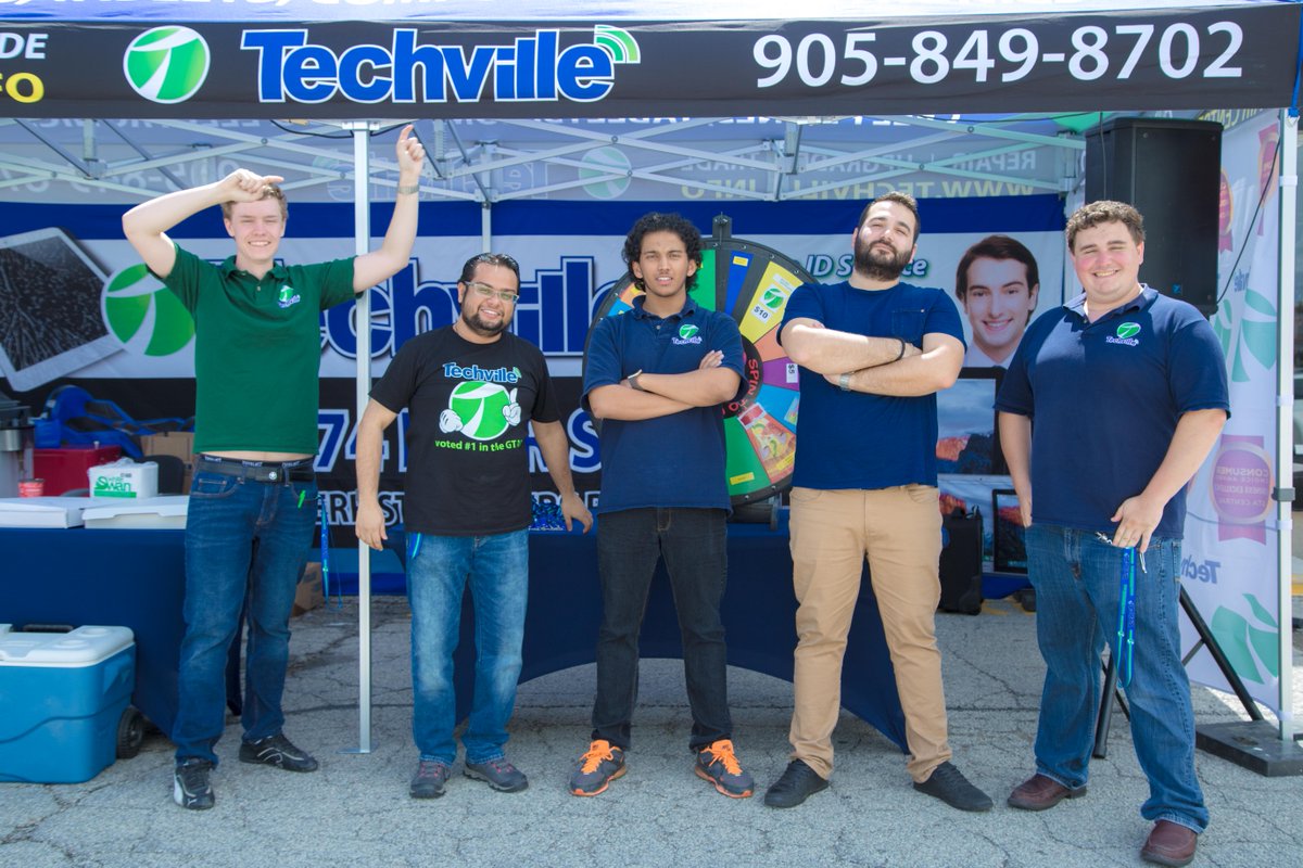 TechvilleCanada's tweet photo. Enjoying the great weather here at the Oakville Ribfest! Come and join us for prizes and your chance to win a #GoogleHome or a $100 #iTunes Card! We are here for another two days so be sure to stop by and see us! https://t.co/q5pnK40us9 #Oakville #RibFest #Oakville #Techville https://t.co/uqfy9tDIxb