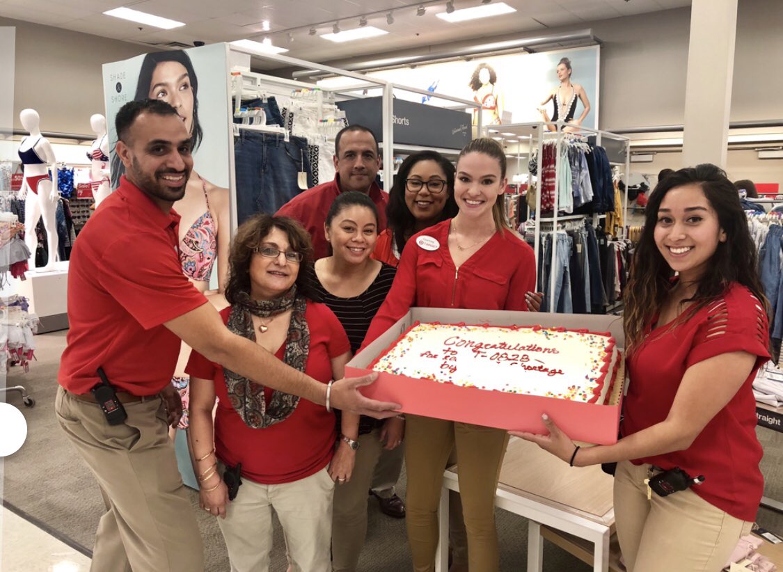 Congrats Courtney, Tiffany, and the entire T828 team for your awesome shortage results!!!! What a cool accomplishment! #Mod3 #G290wiredforjoy <a href="/PaulMatthewsAP/">Paul Matthews</a> @LydiaStroupTGT <a href="/courtneyaiello/">missy aiello</a>