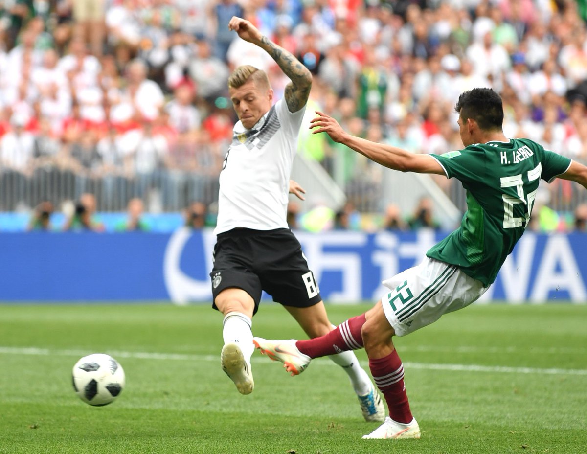 Derek Van Diest tweet media