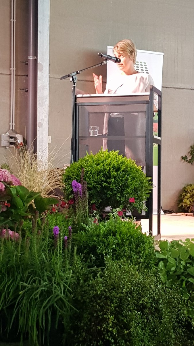 BrunoGobin's tweet image. Minister @JokeSchauvliege blijft investeren in praktijkonderzoek ten dienste van de bedrijven
Ook met de nieuwe infrastructuur op @pcsierteelt