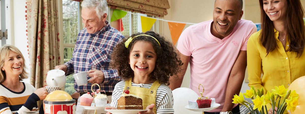 If you're free, pop down to Timperley Methodist Church tomorrow, 23rd June, between 10-12pm for a #BloomingGreatTeaParty to support <a href="/mariecurieuk/">Marie Curie</a>