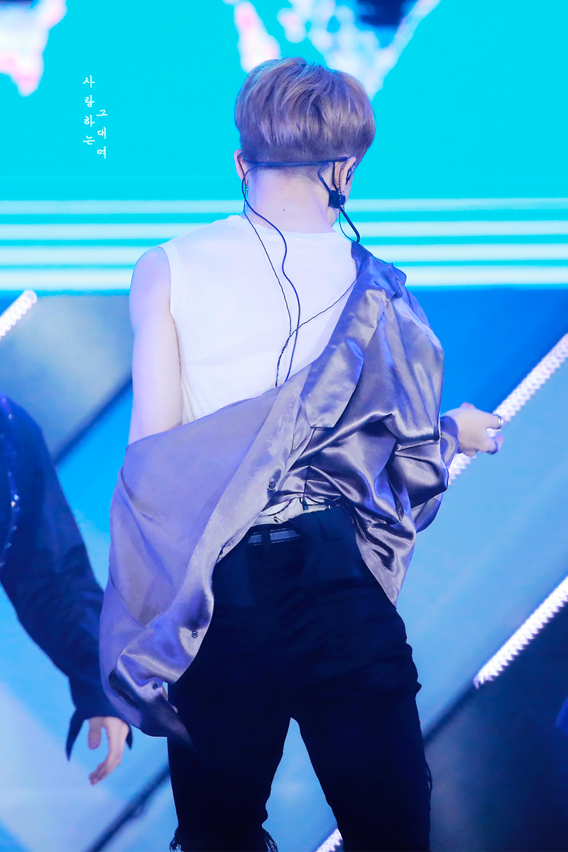 myloverjimin's tweet photo. 지금처럼 너와 함께라면 tonight I could die in this moment

180622 #지민 #JIMIN #BTS @BTS_twt 
https://t.co/6ue5aUqeM2
https://t.co/eGbAe6bJsl
https://t.co/d6KLcMi8Cw
https://t.co/mbymNz6l50 https://t.co/Fwsjk93goF